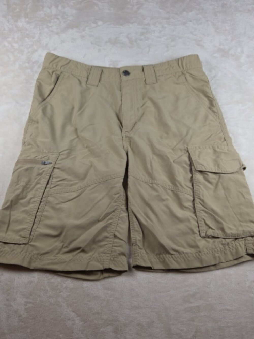 Columbia Sportswear Cargo Shorts – Men’s 32W – Khaki